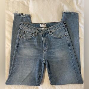 AGOLDE JEANS size 27 (style#A108-1045) raw hem light wash.